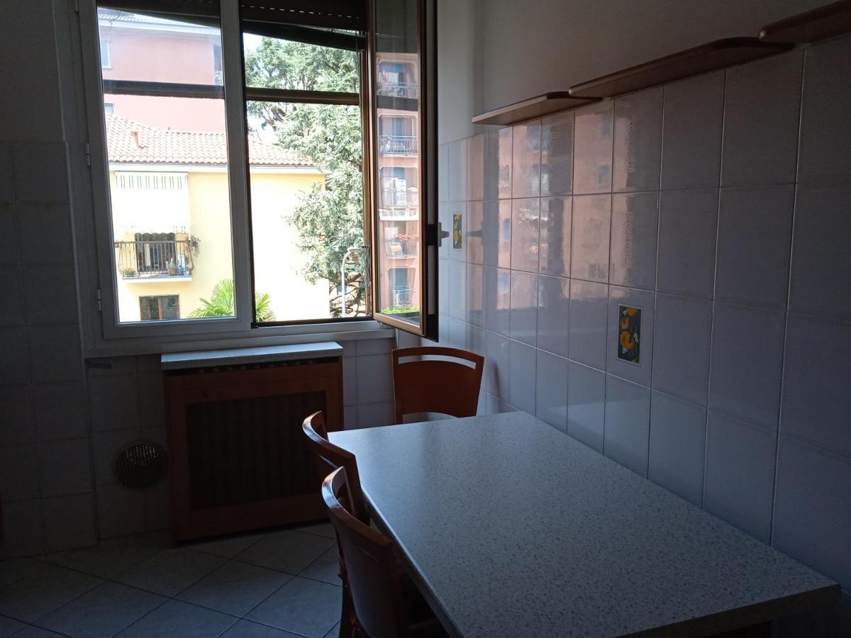 Niguarda Alfred House Apartment เบรซโซ ภายนอก รูปภาพ