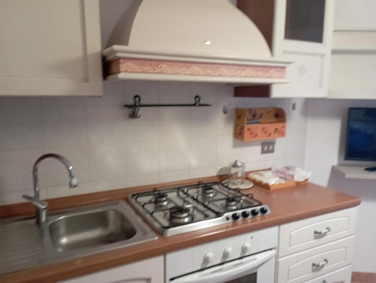 Niguarda Alfred House Apartment เบรซโซ ภายนอก รูปภาพ