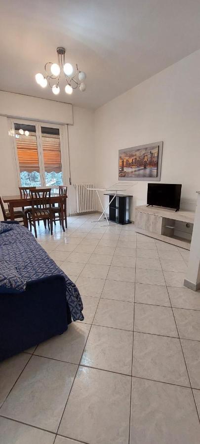 Niguarda Alfred House Apartment เบรซโซ ภายนอก รูปภาพ